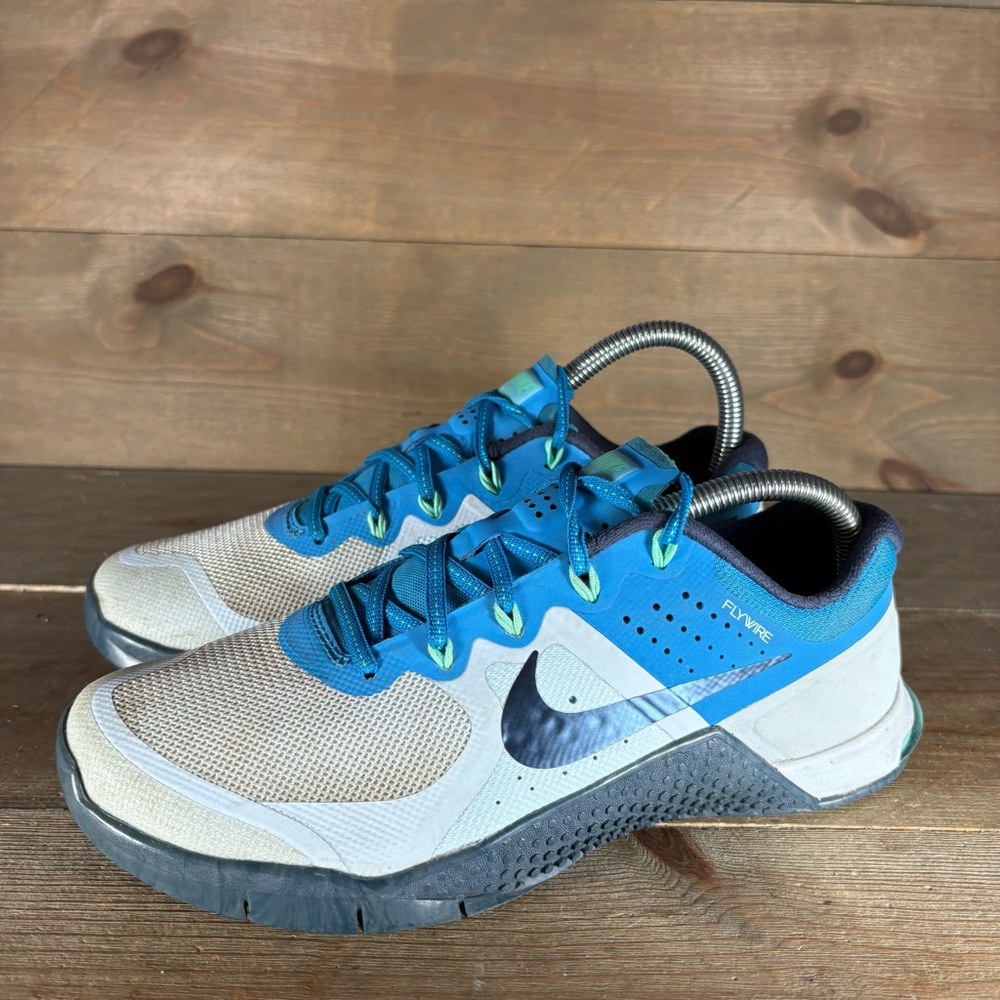 Nike Metcon 2 womens size 7 shoes blue athletic lifting gym sneakers